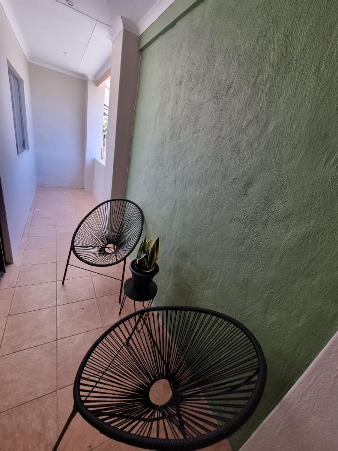 Pro Plants Accommodation 金伯利 外观 照片